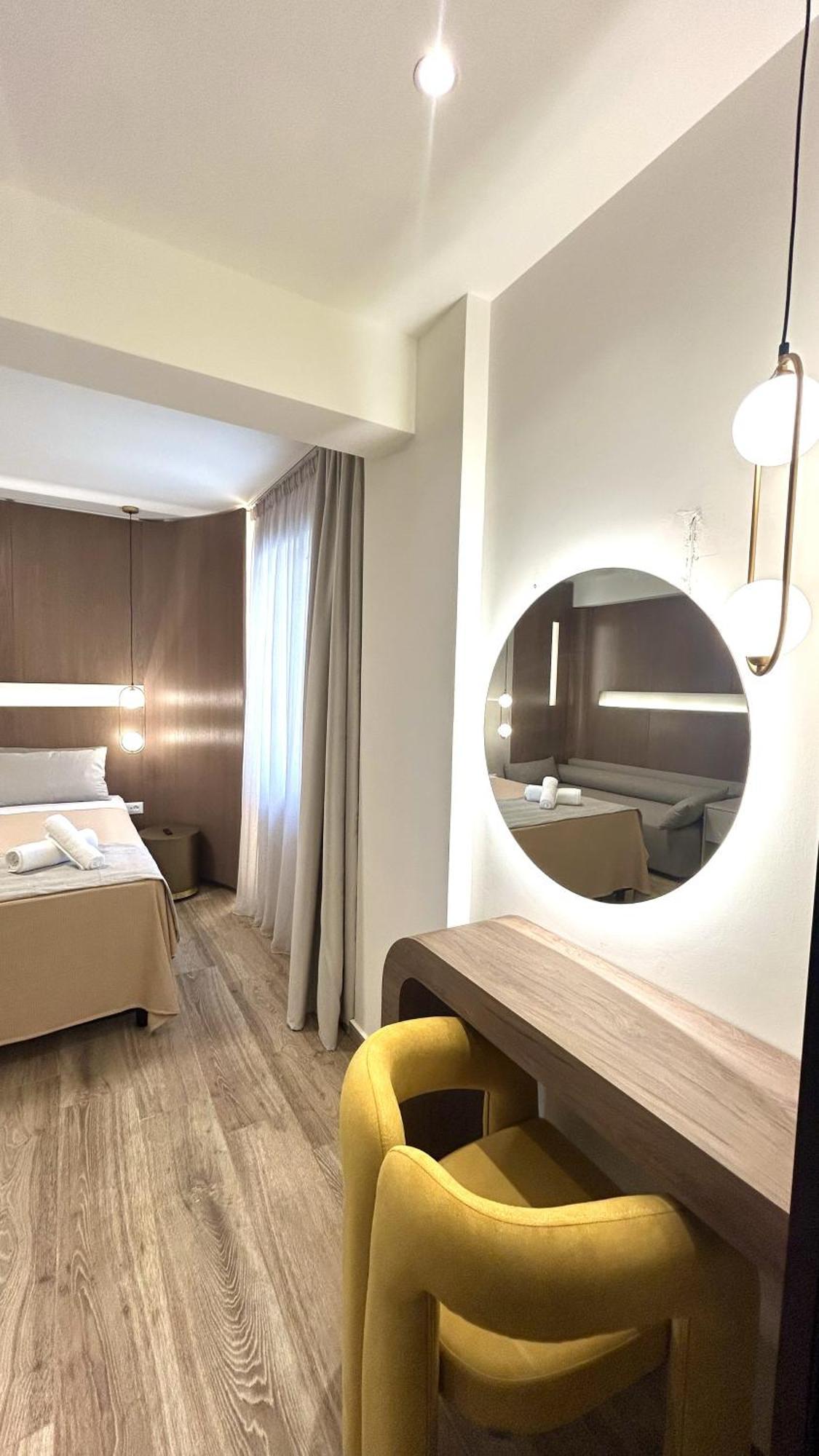 Morfeas Hotel